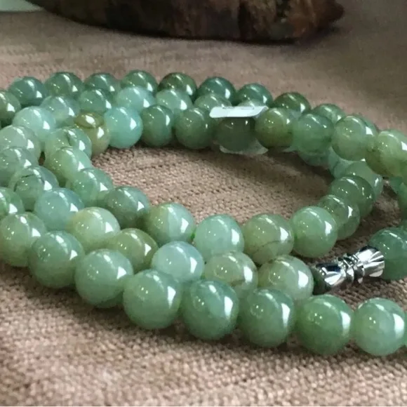 8mm 100% Natural A Green Emerald Jade Beads ~Necklace Have certificate-6223 - Picture 4 of 6